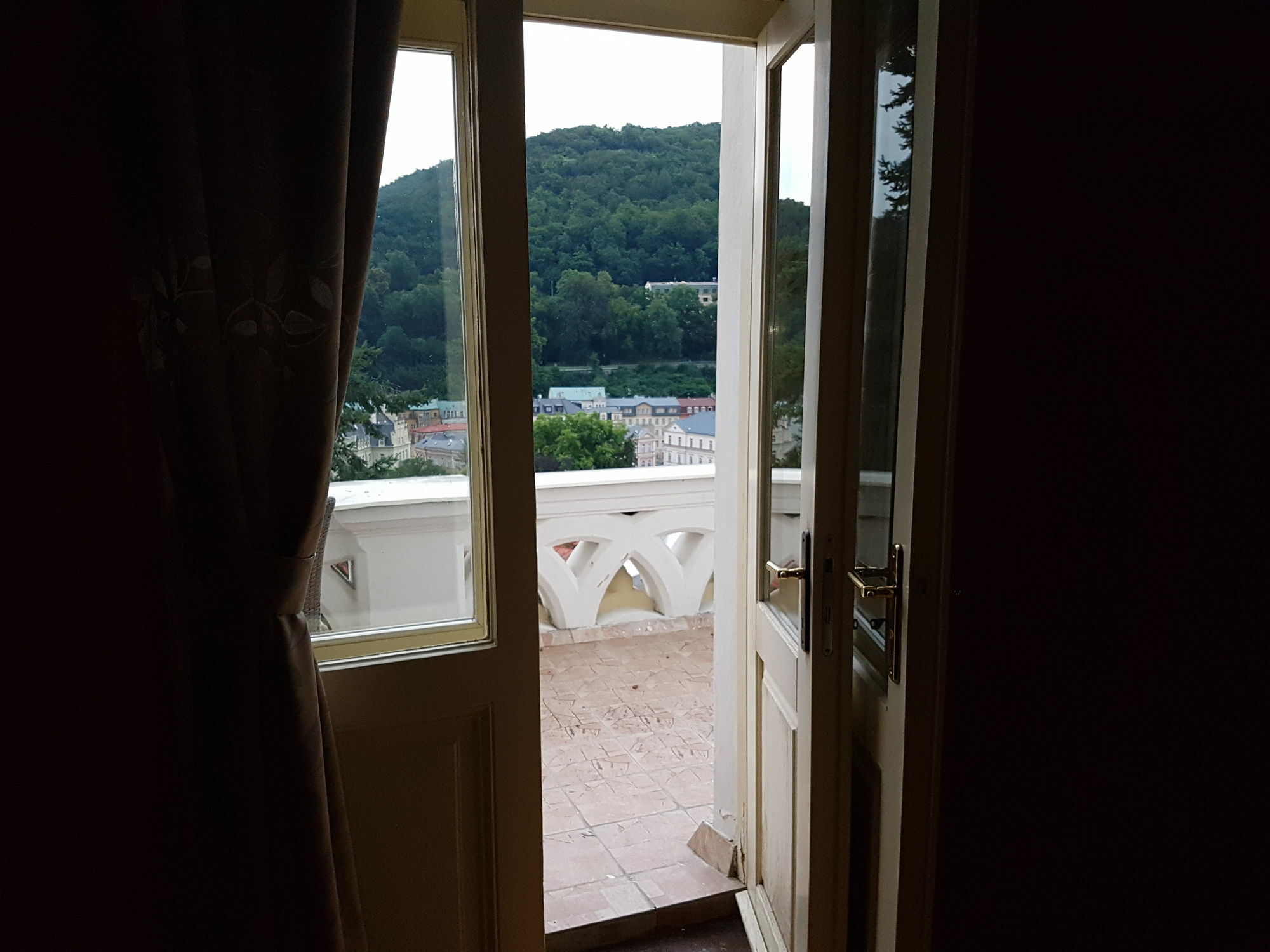 Villa Sofia Apartments Karlovy Vary Ngoại thất bức ảnh